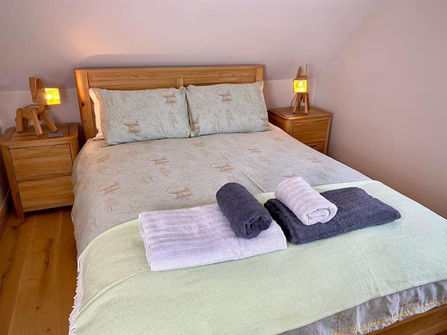 Field View Villa Braunston  Bagian luar foto
