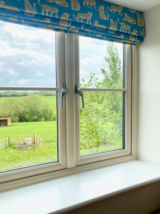 Field View Villa Braunston  Bagian luar foto